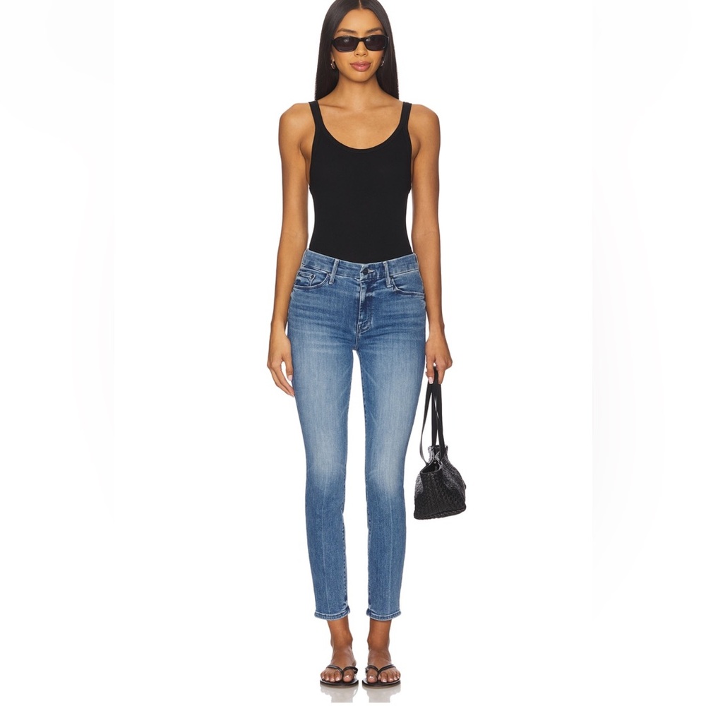 MOTHER high waisted looker ankle fray - size 28
